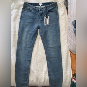 COPY - NWT Kendal&Kylie skinny jeans 13/14